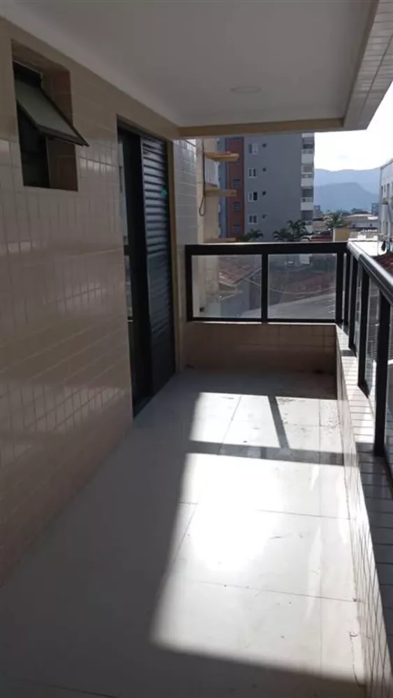 Apartamento à venda com 2 quartos, 67m² - Foto 3