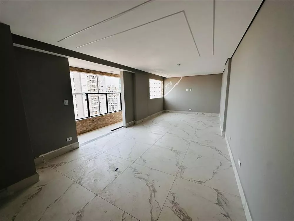 Apartamento à venda com 2 quartos, 68m² - Foto 8