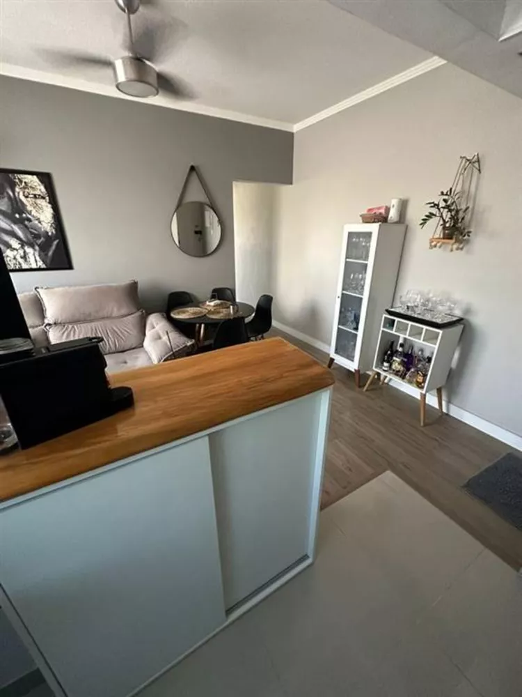 Apartamento à venda com 2 quartos, 61m² - Foto 5