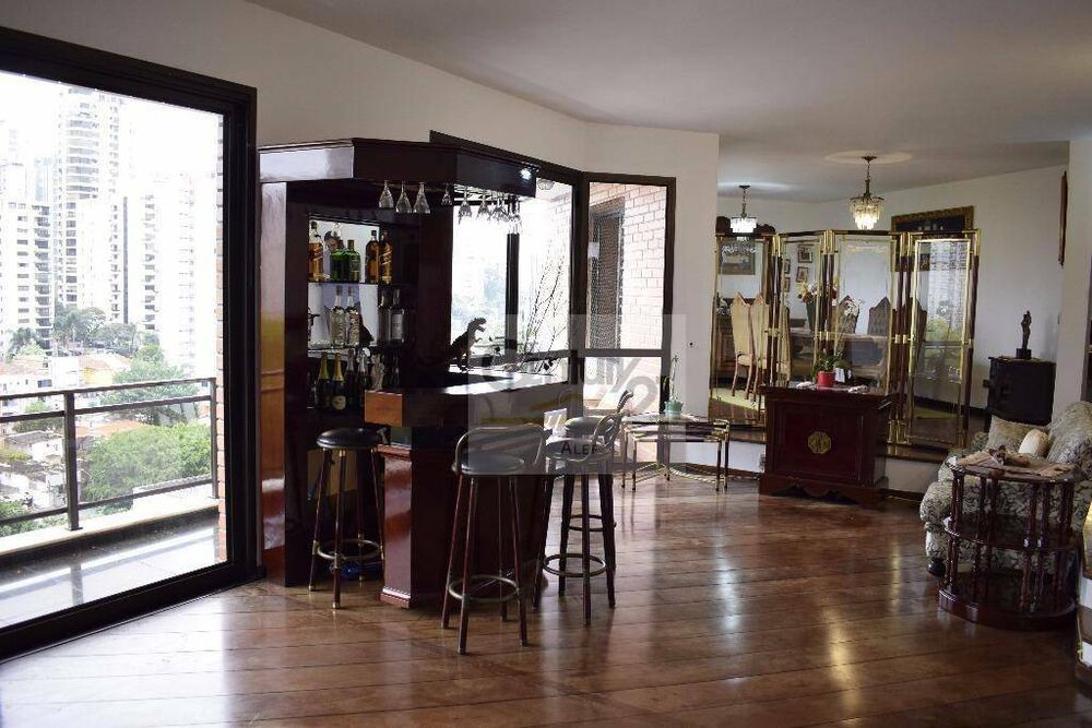 Apartamento à venda com 4 quartos, 275m² - Foto 6