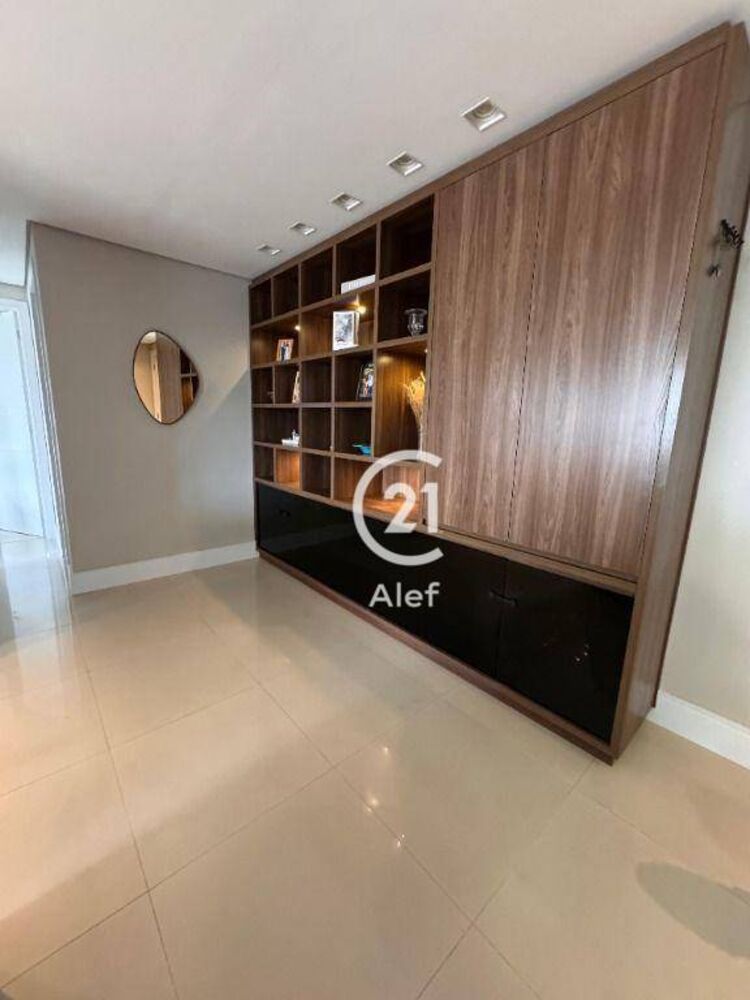 Apartamento à venda com 2 quartos, 79m² - Foto 8