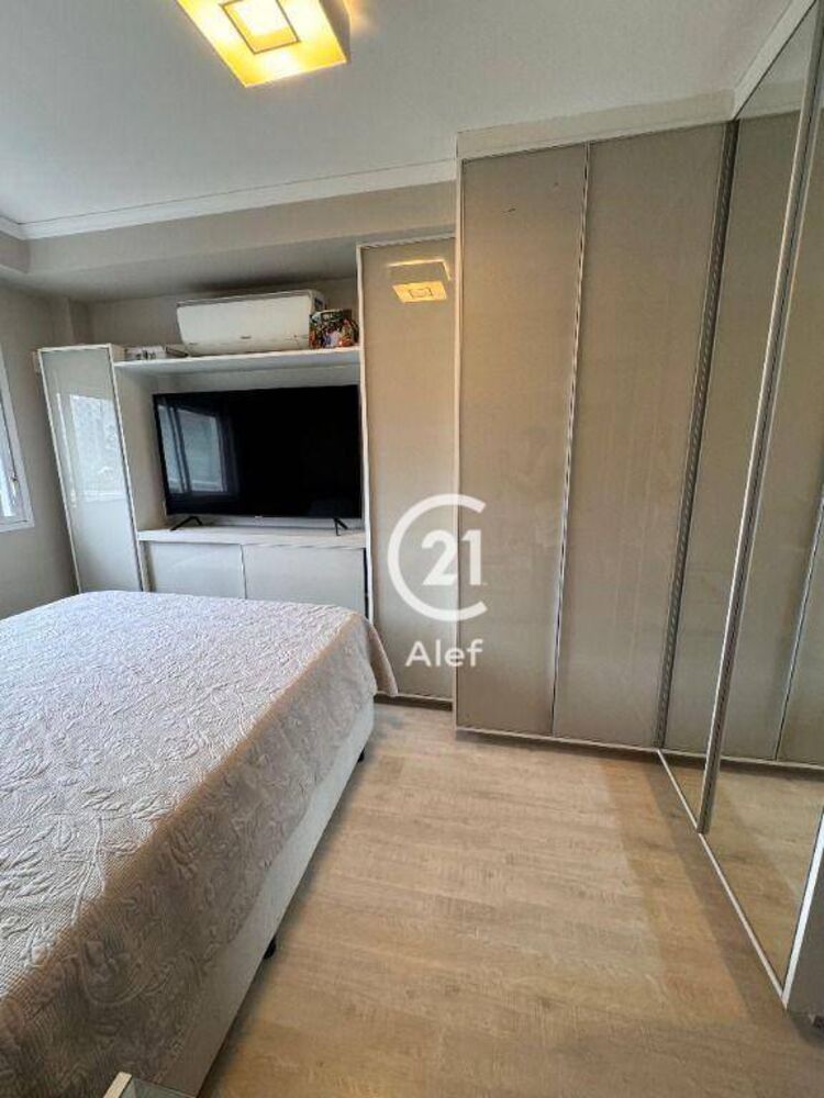 Apartamento à venda com 2 quartos, 79m² - Foto 18