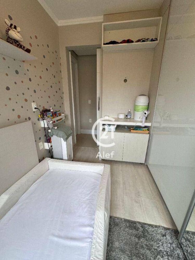 Apartamento à venda com 2 quartos, 79m² - Foto 15