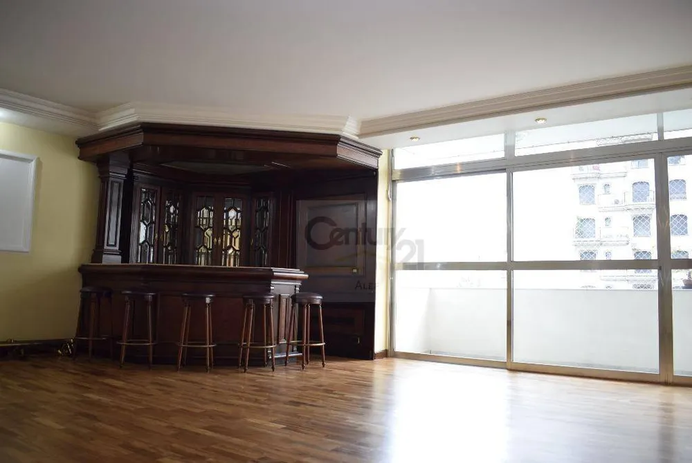 Apartamento, 4 quartos, 260 m² - Foto 1