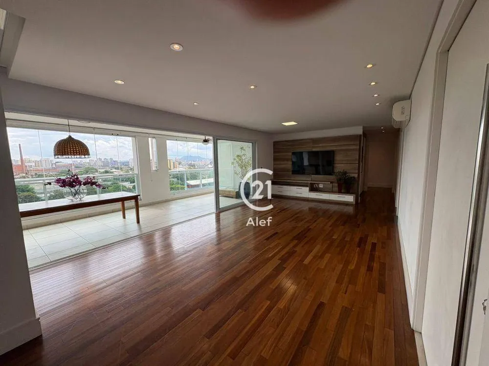 Apartamento, 4 quartos, 241 m² - Foto 1