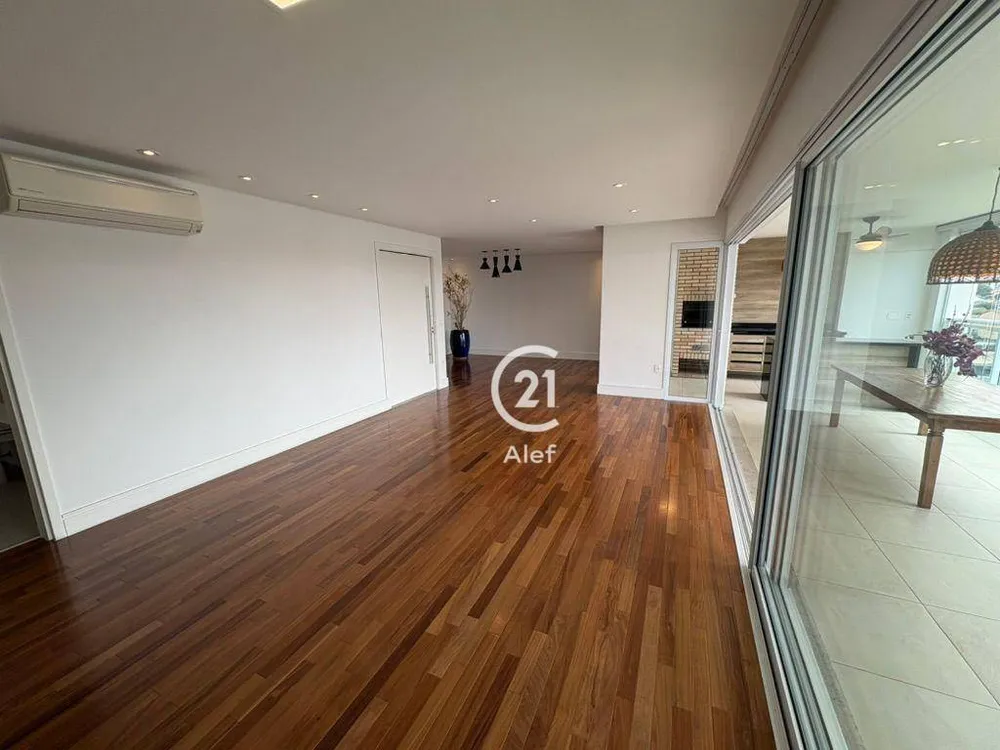 Apartamento, 4 quartos, 241 m² - Foto 3