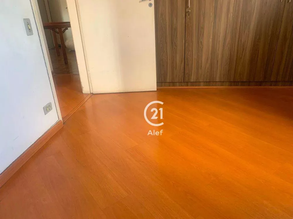 Apartamento à venda com 2 quartos, 73m² - Foto 2