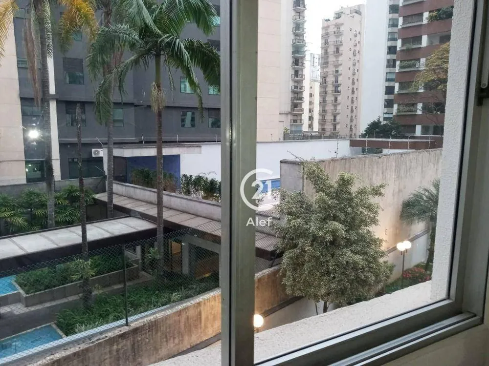 Apartamento, 3 quartos, 130 m² - Foto 1