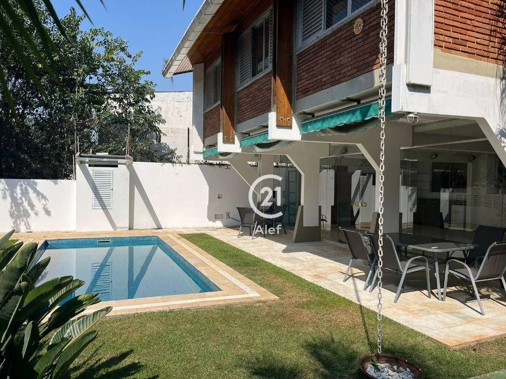 Casa, 3 quartos, 359 m² - Foto 1