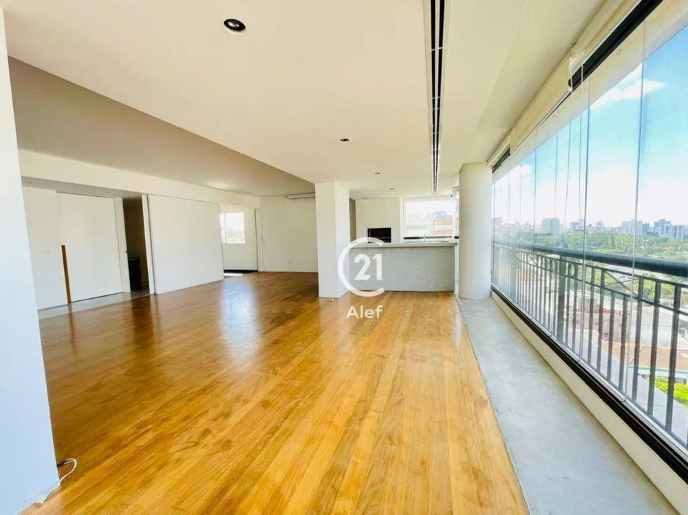 Apartamento, 3 quartos, 215 m² - Foto 2
