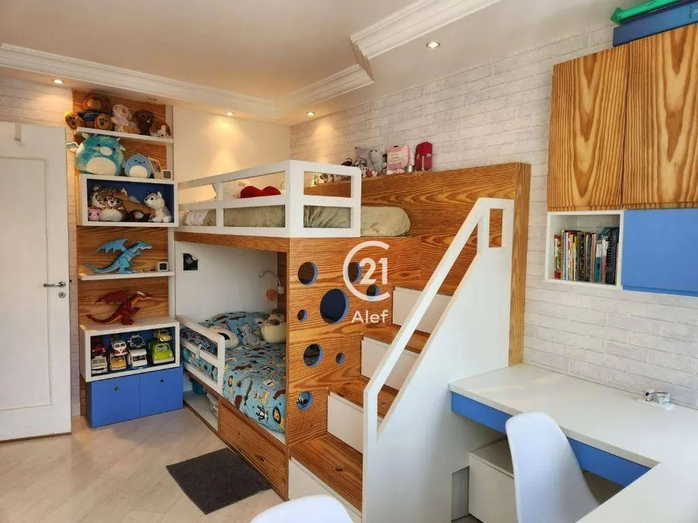 Apartamento, 3 quartos, 131 m² - Foto 2