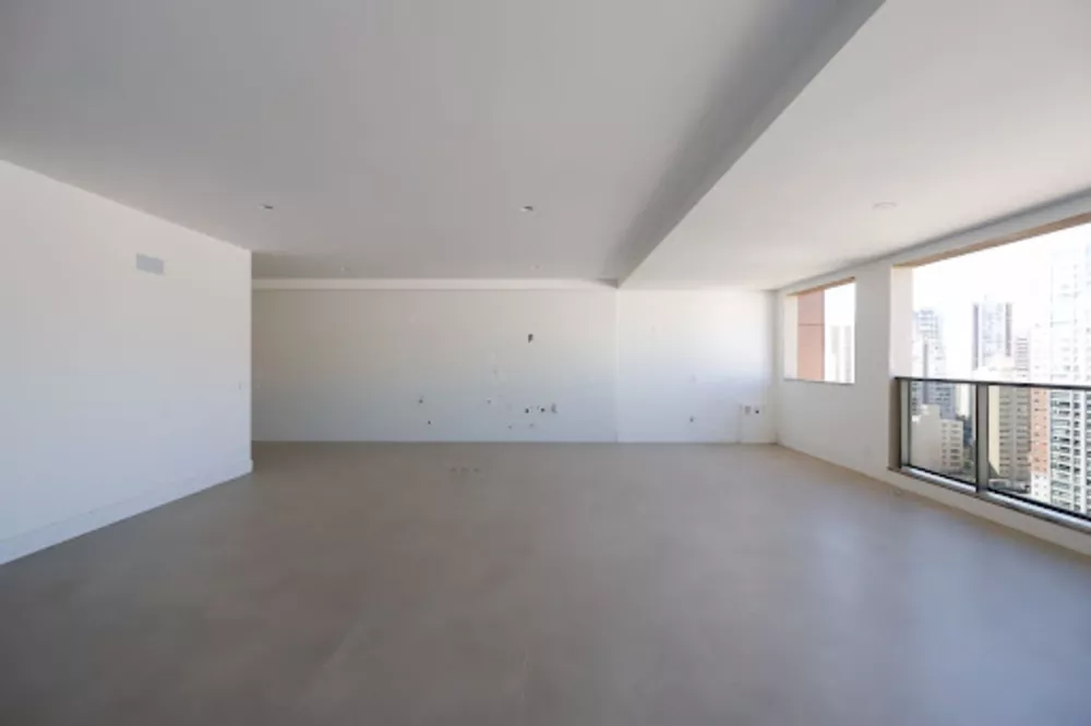 Apartamento, 4 quartos, 222 m² - Foto 2