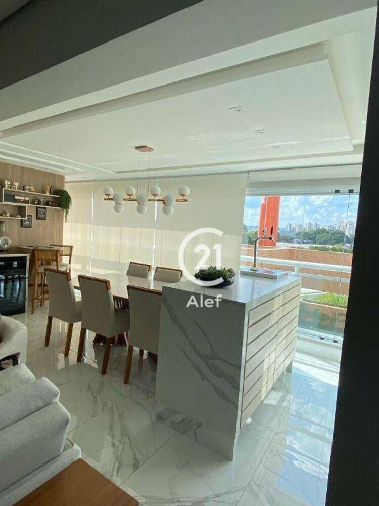 Apartamento, 3 quartos, 144 m² - Foto 2