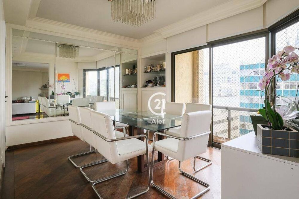 Apartamento, 4 quartos, 270 m² - Foto 2