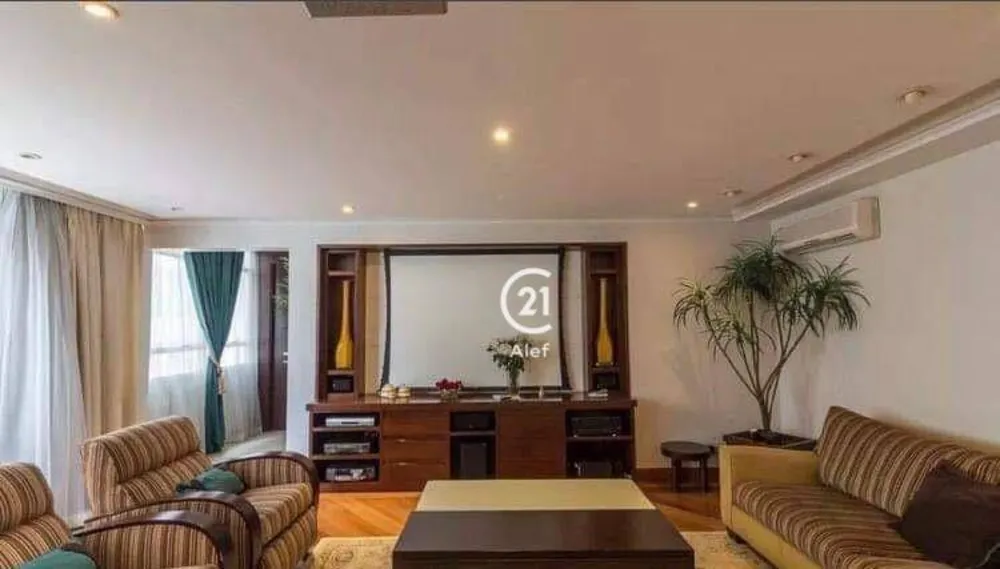Apartamento, 4 quartos, 200 m² - Foto 1