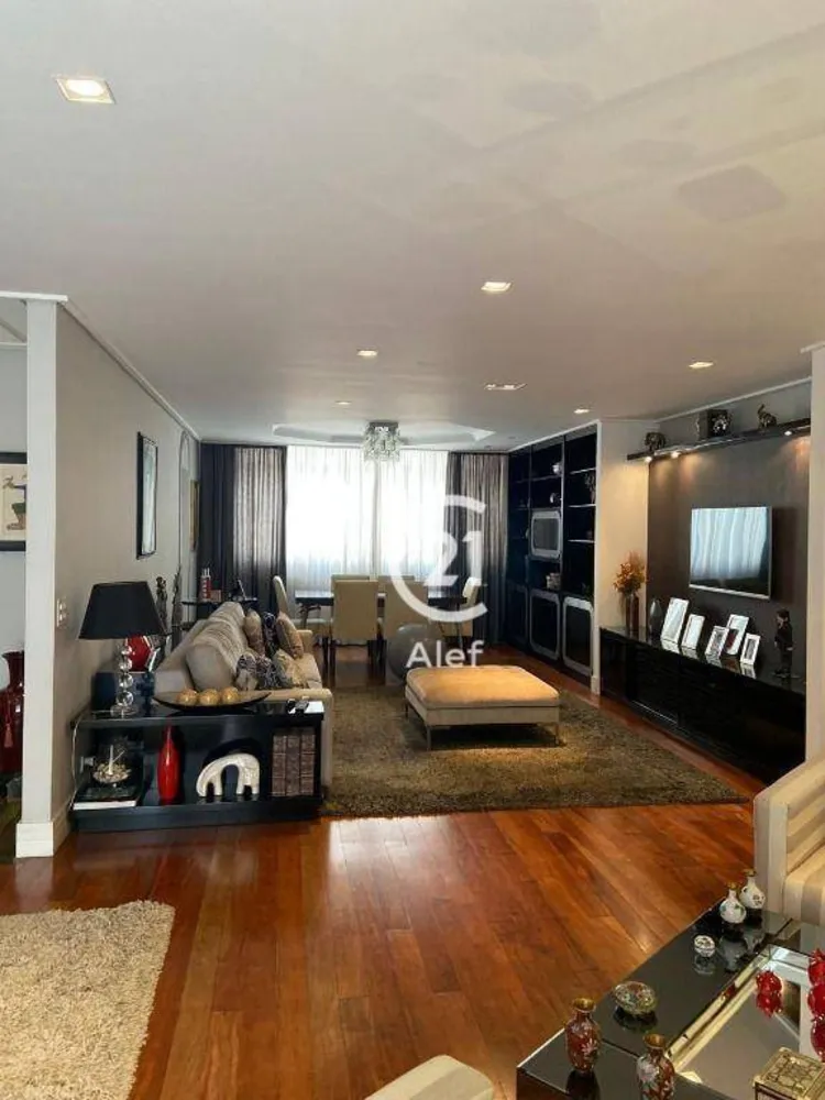 Apartamento, 3 quartos, 220 m² - Foto 3