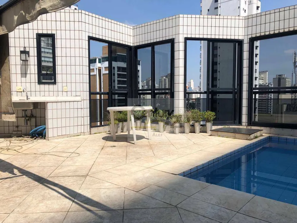 Cobertura, 3 quartos, 250 m² - Foto 1
