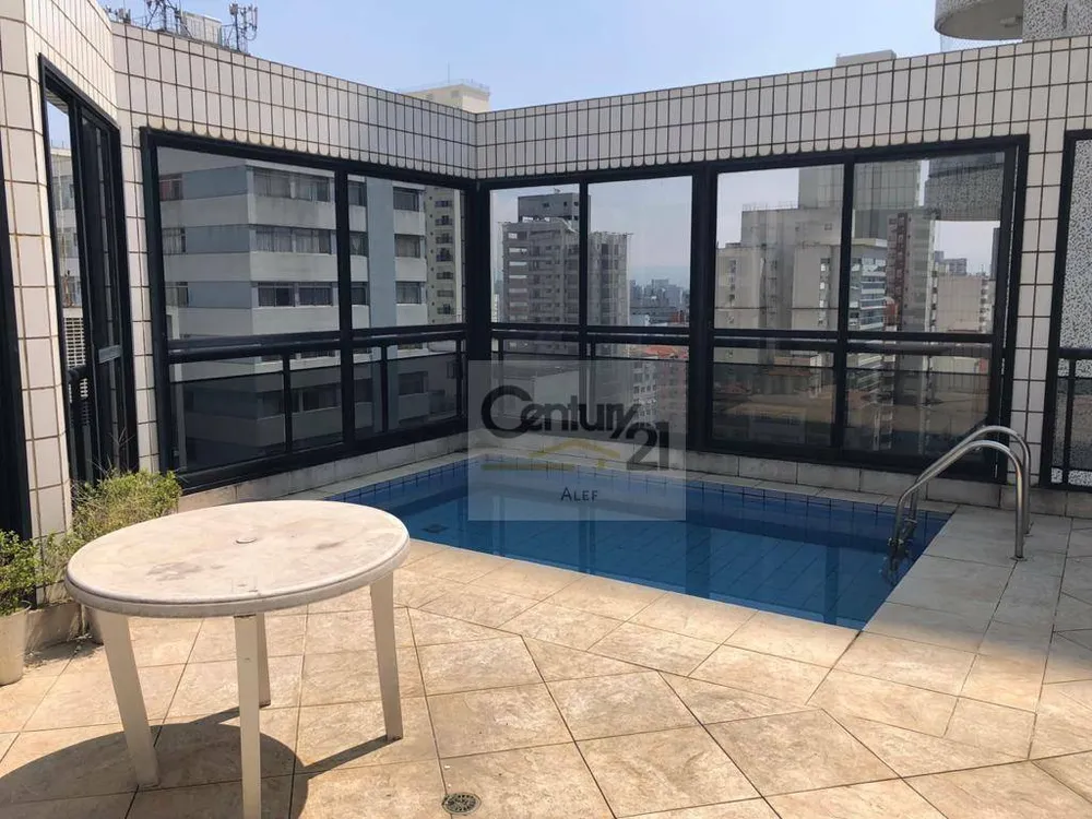 Cobertura, 3 quartos, 250 m² - Foto 2