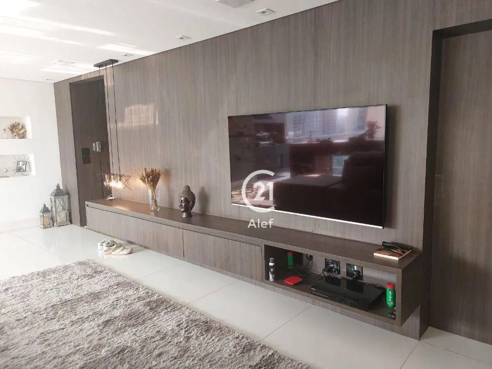 Apartamento, 3 quartos, 157 m² - Foto 2