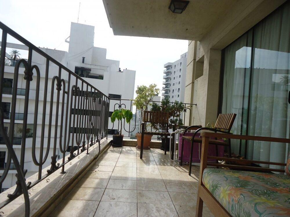 Apartamento, 4 quartos, 220 m² - Foto 1
