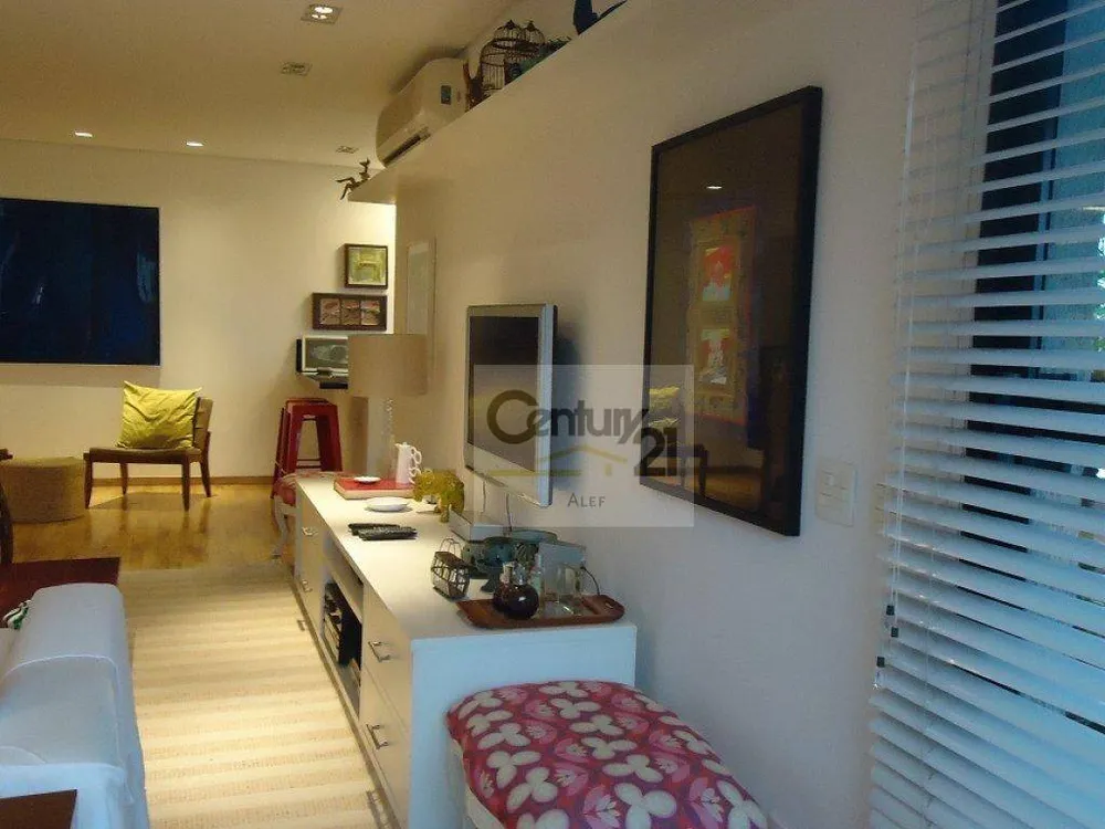 Cobertura, 3 quartos, 270 m² - Foto 1