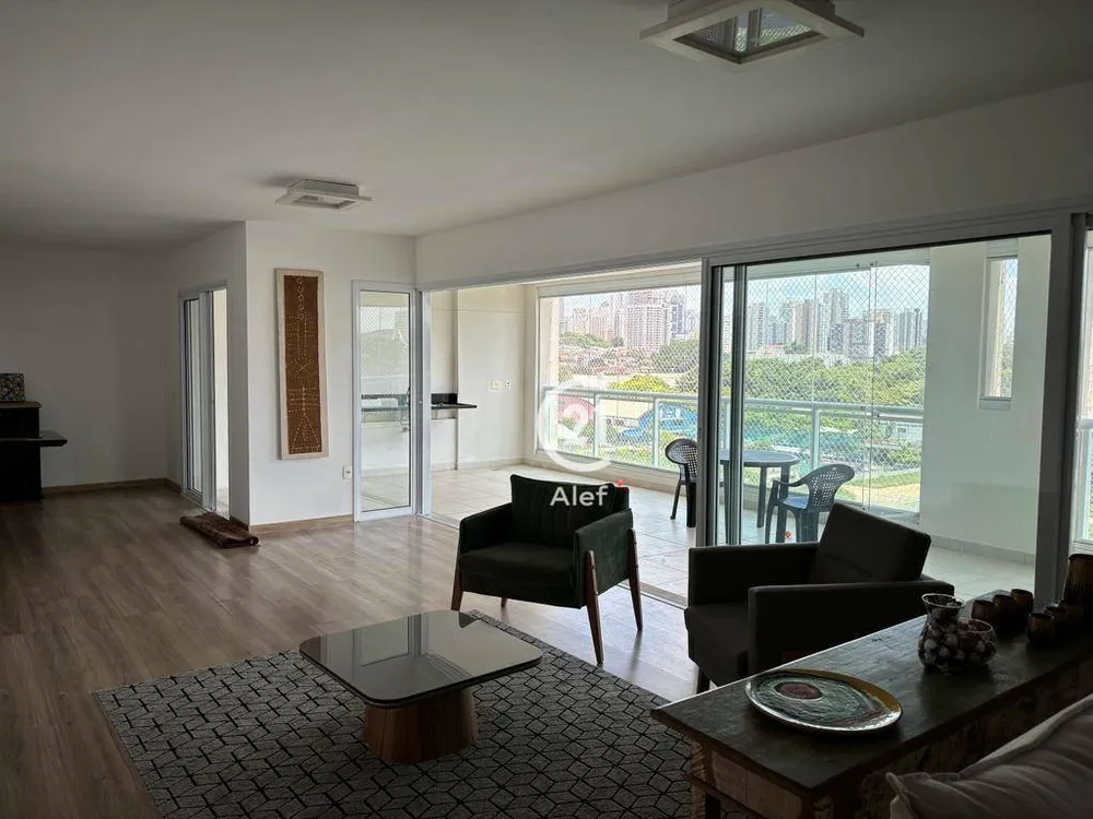 Apartamento, 3 quartos, 241 m² - Foto 4