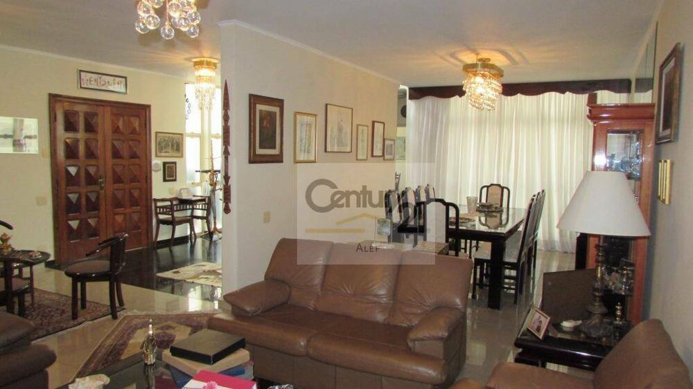 Casa, 4 quartos, 269 m² - Foto 2