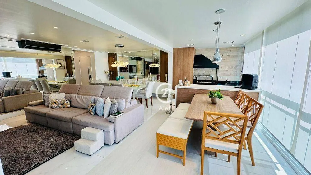 Apartamento, 3 quartos, 157 m² - Foto 1