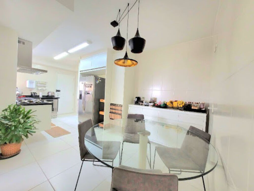 Apartamento para alugar com 3 quartos, 281m² - Foto 3