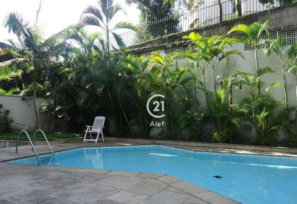 Apartamento, 3 quartos, 140 m² - Foto 2
