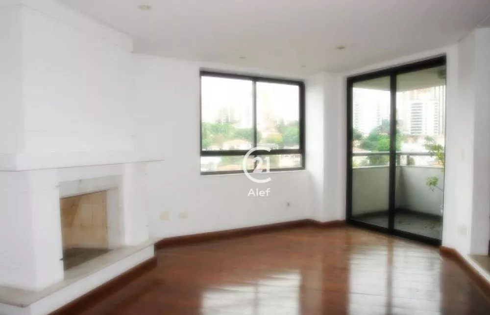 Apartamento, 3 quartos, 140 m² - Foto 1