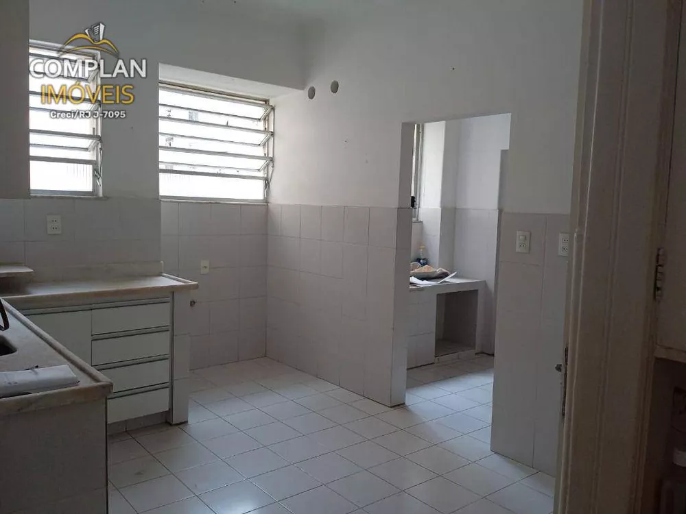 Apartamento, 3 quartos, 203 m² - Foto 1