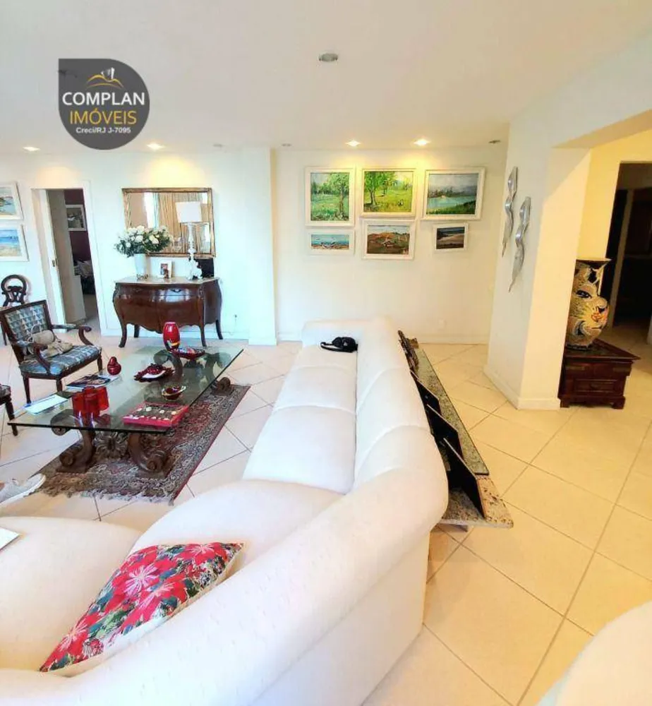 Apartamento, 3 quartos, 200 m² - Foto 2