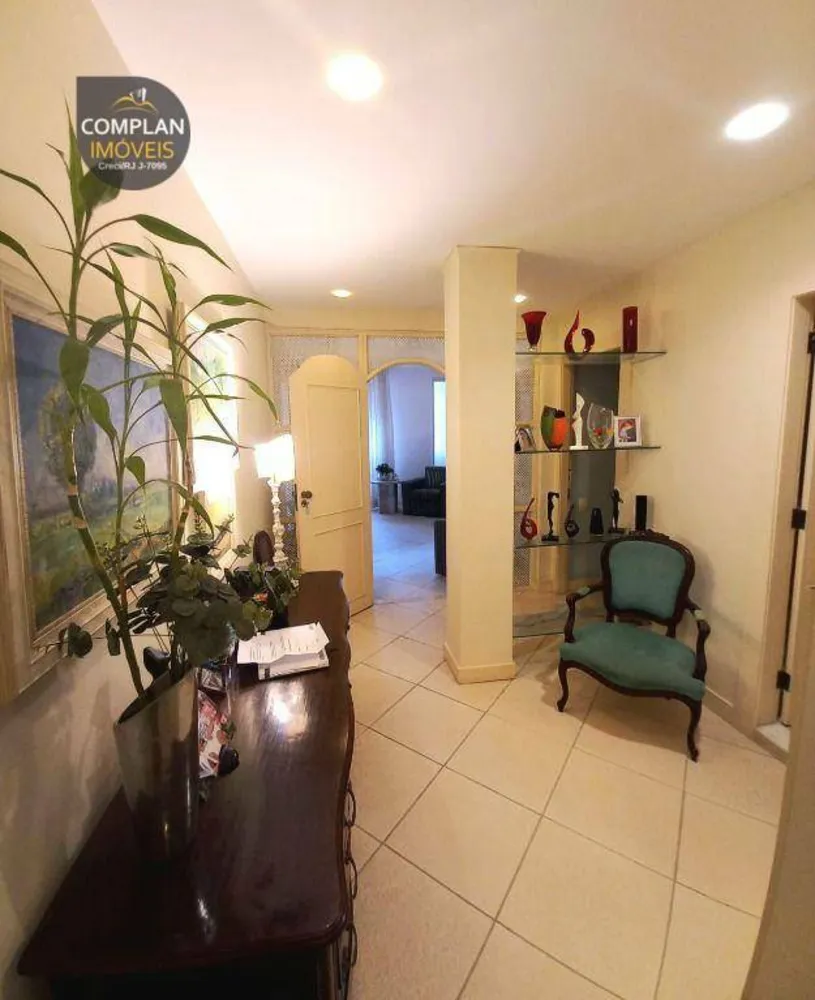 Apartamento, 3 quartos, 200 m² - Foto 32
