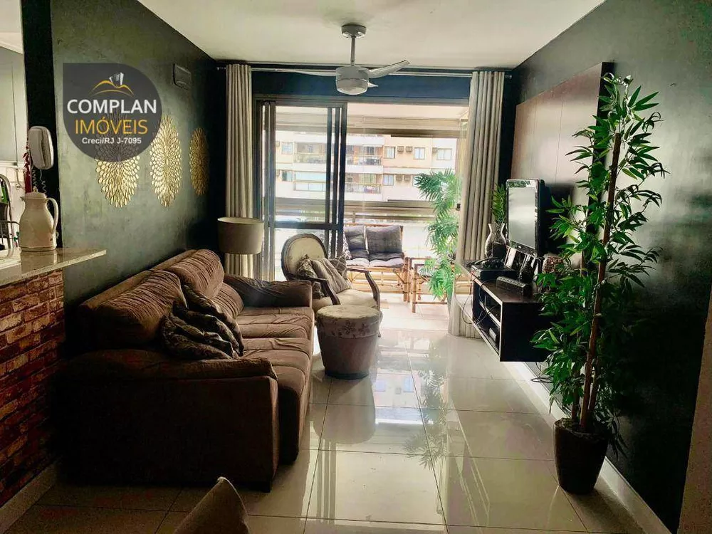 Apartamento à venda com 3 quartos, 82m² - Foto 4