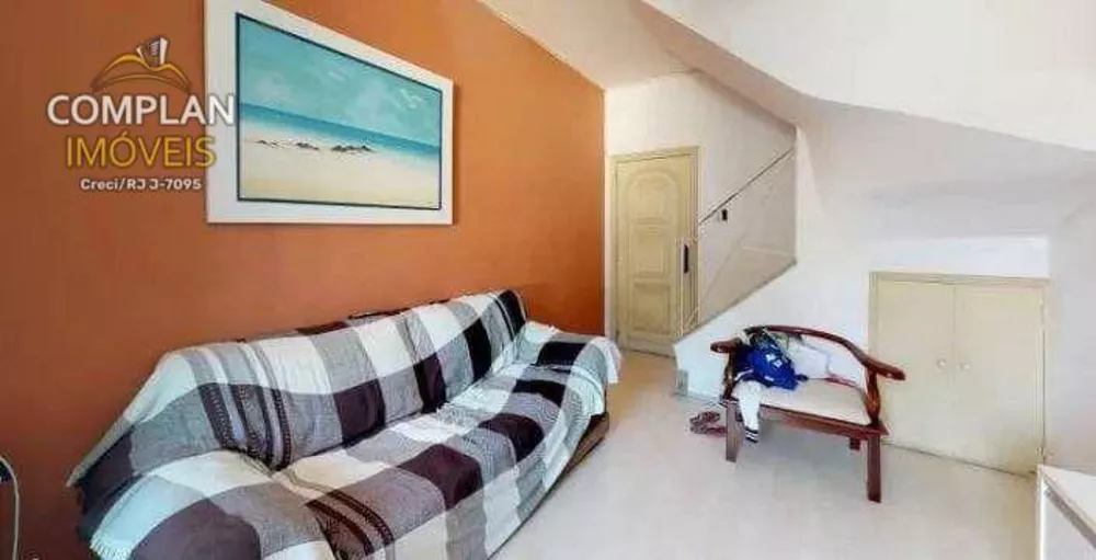 Apartamento à venda com 3 quartos, 110m² - Foto 2