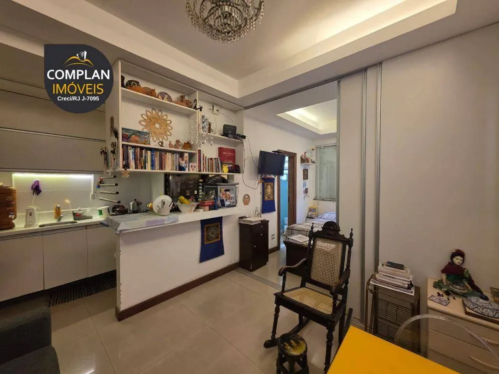 Apartamento, 1 quarto, 27 m² - Foto 1