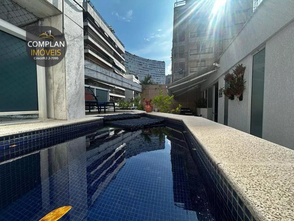 Cobertura, 3 quartos, 176 m² - Foto 1