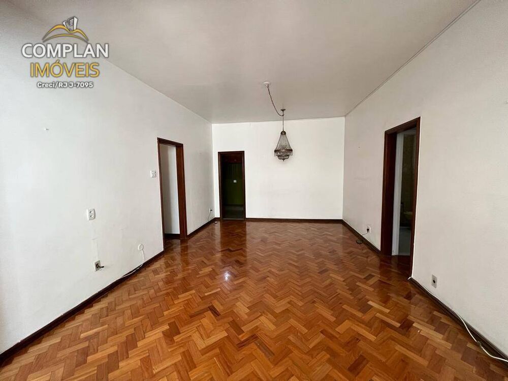 Apartamento, 3 quartos, 160 m² - Foto 1
