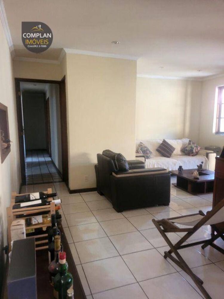 Casa à venda com 3 quartos, 150m² - Foto 4
