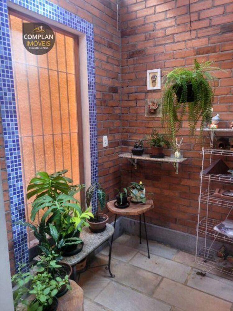 Casa à venda com 3 quartos, 150m² - Foto 6