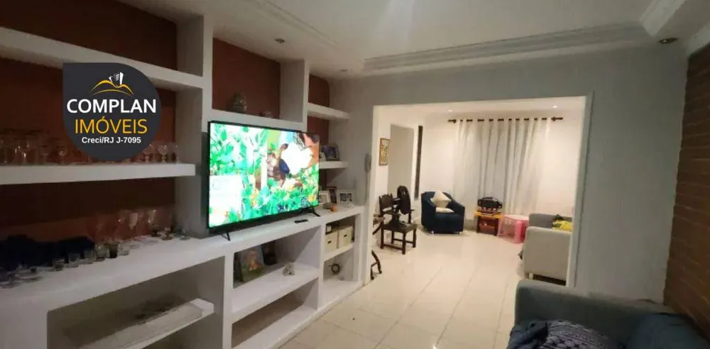 Casa, 4 quartos - Foto 1