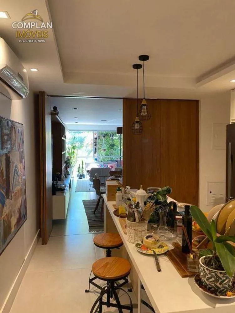 Apartamento, 3 quartos, 130 m² - Foto 2