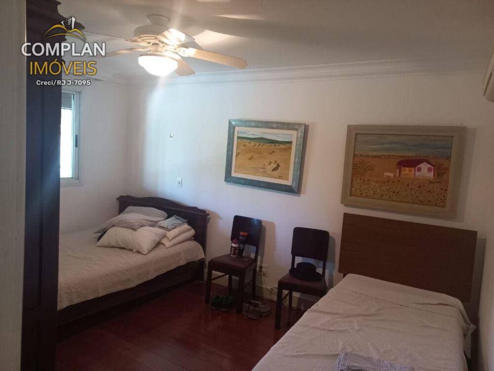 Casa à venda com 4 quartos, 1000m² - Foto 20