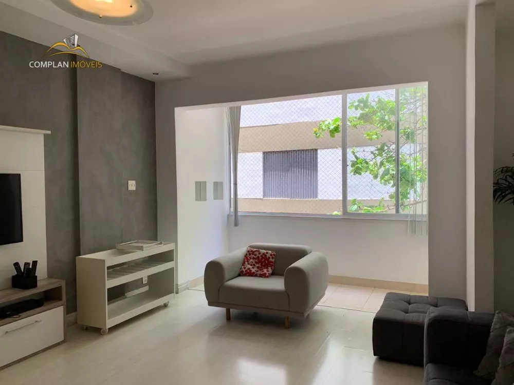 Apartamento à venda com 3 quartos, 180m² - Foto 4