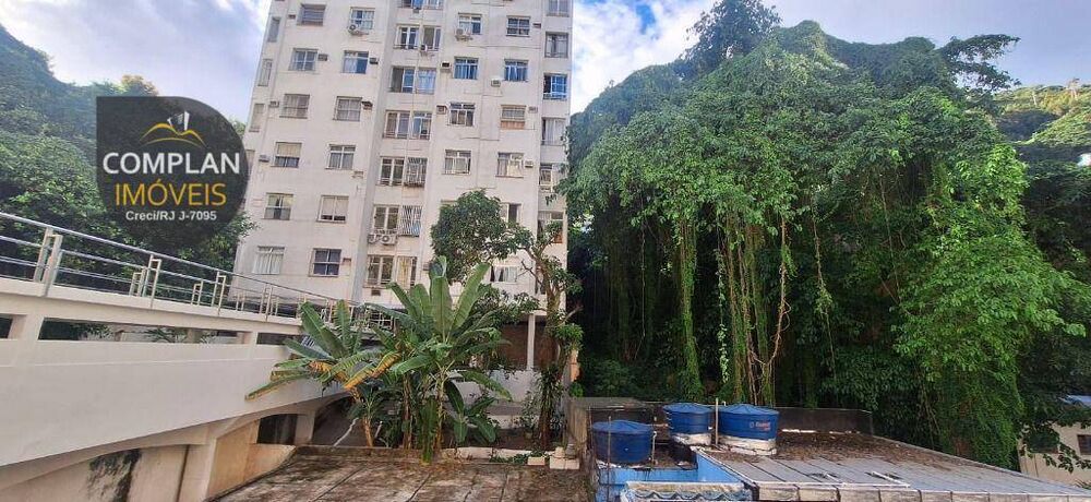 Apartamento à venda com 3 quartos, 107m² - Foto 4