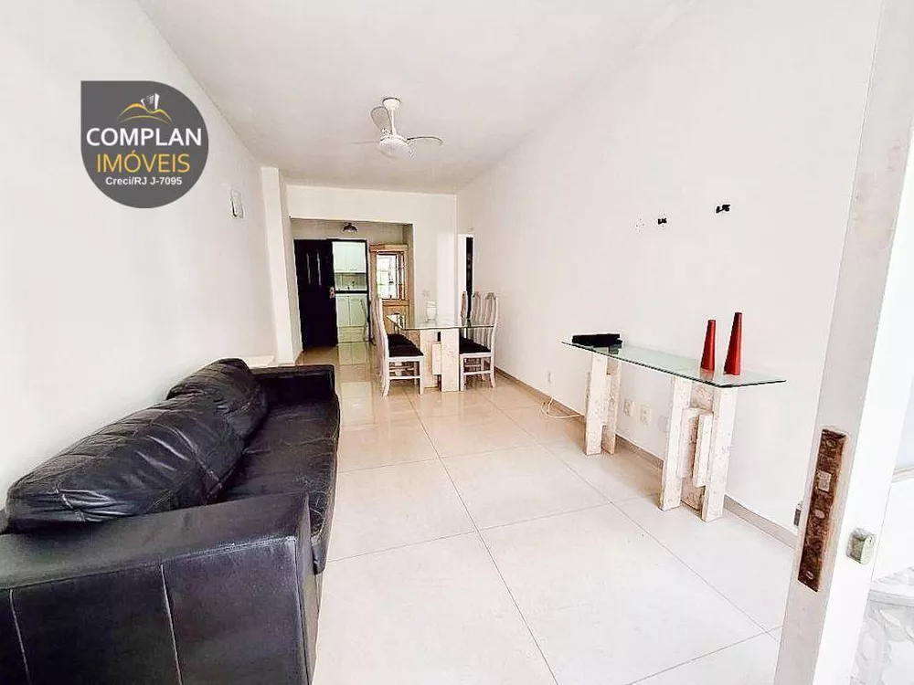 Apartamento à venda com 3 quartos, 95m² - Foto 1