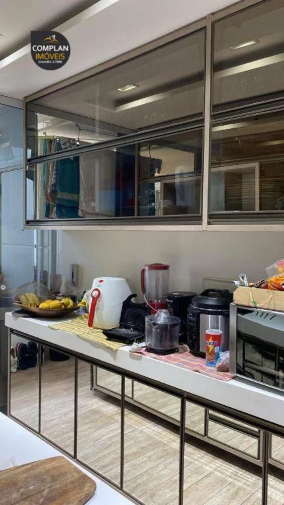 Apartamento, 3 quartos, 154 m² - Foto 2