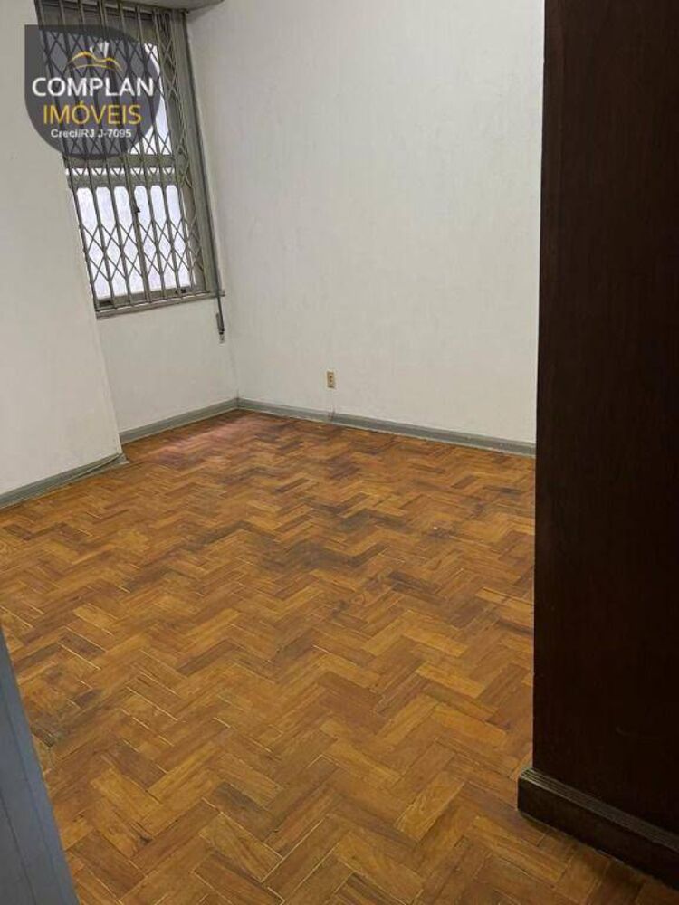 Apartamento à venda com 3 quartos, 124m² - Foto 6