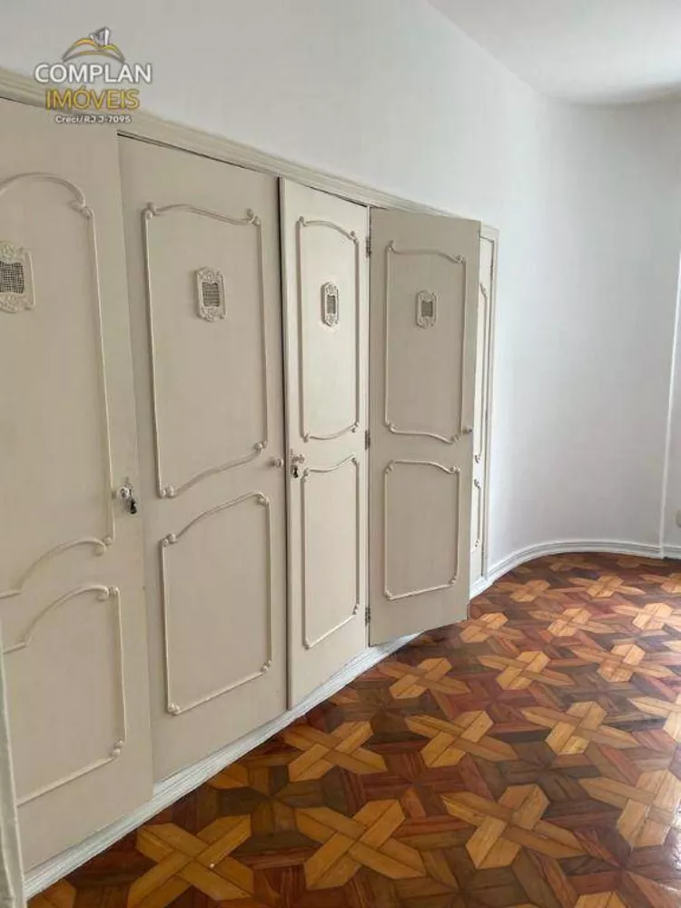 Apartamento, 3 quartos, 125 m² - Foto 2